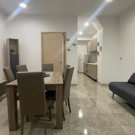 71 Apartment Катания Экстерьер фото