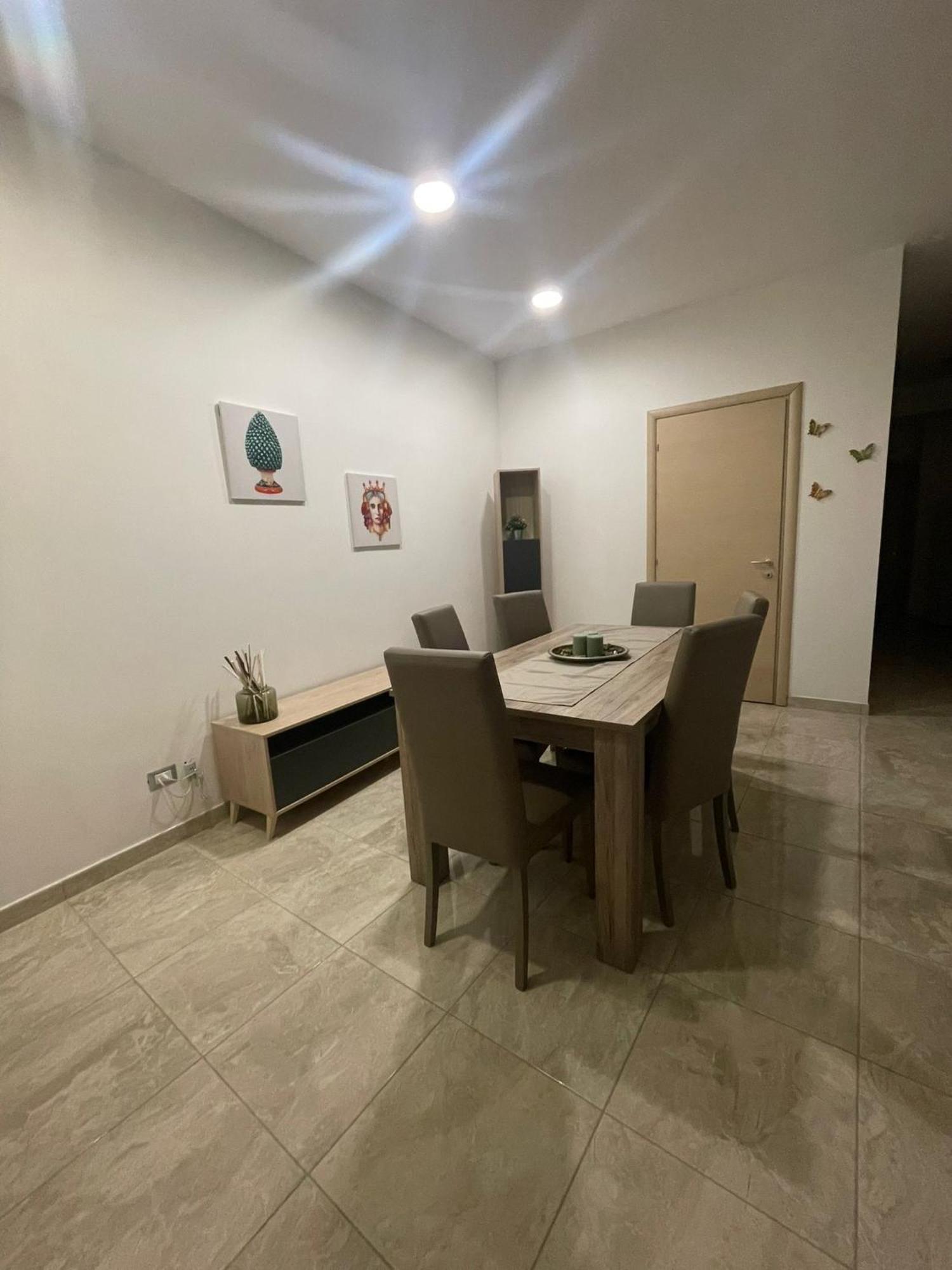 71 Apartment Катания Экстерьер фото
