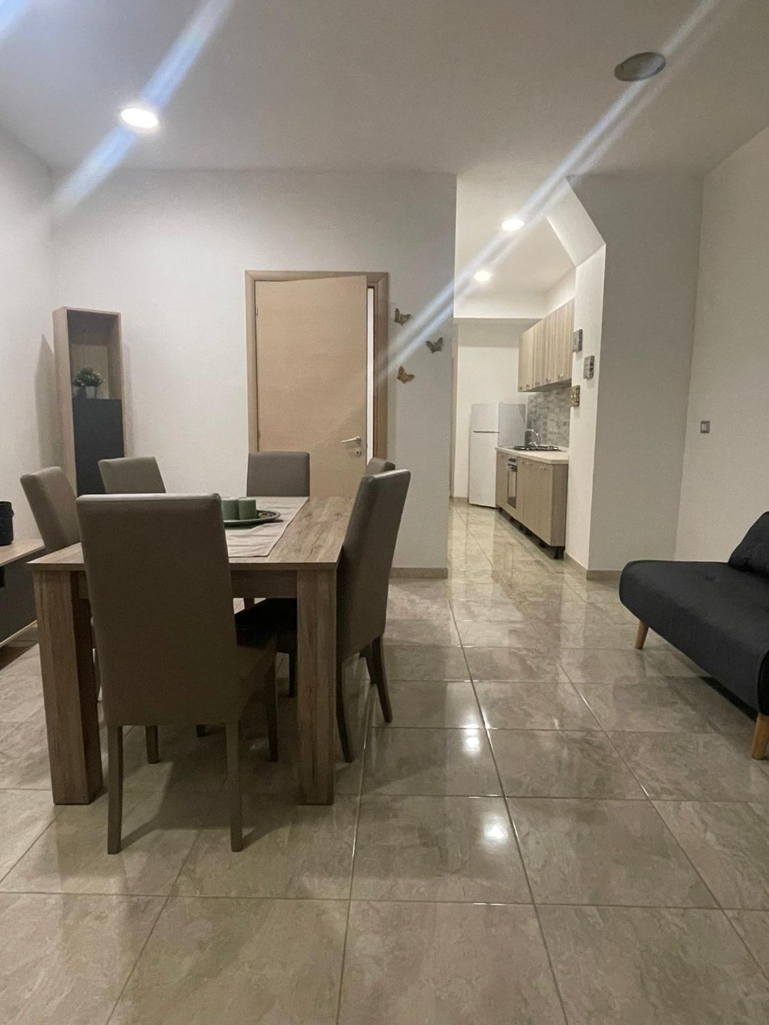71 Apartment Катания Экстерьер фото