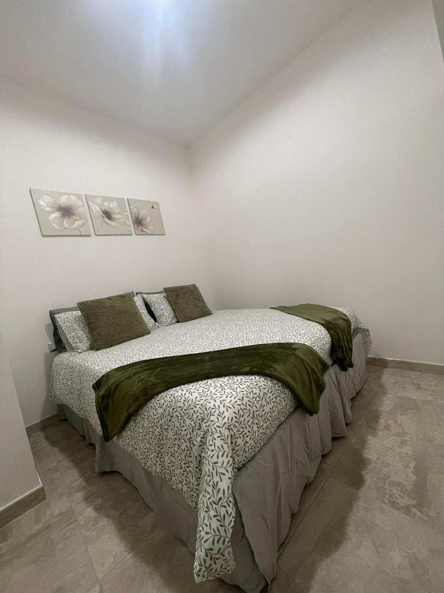 71 Apartment Катания Экстерьер фото